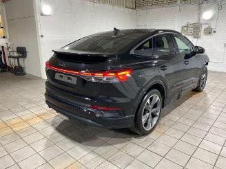 krockskadad bil auto Audi Q4 e-tron 45 Sportback S line PANO/KAM/NAVI 2026/1