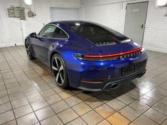 Damaged car Porsche 911 Carrera PANO/KAM/BOSE/NAVI 2025/11