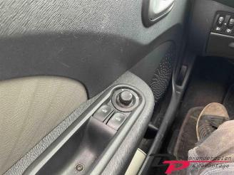 Renault Twingo Twingo II (CN), Hatchback 3-drs, 2007 / 2014 1.2 16V picture 9