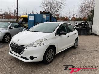 Uttjänta bilar auto Peugeot 208 208 I (CA/CC/CK/CL), Hatchback, 2012 / 2019 1.0 Vti 12V PureTech 2014/3