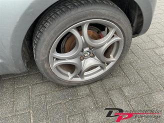 Alfa Romeo MiTo MiTo (955), Hatchback, 2008 / 2018 1.3 JTDm 16V Eco picture 14