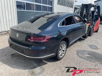 Volkswagen Arteon Arteon (3HAB), Hatchback 5-drs, 2017 1.5 TSI 16V picture 2