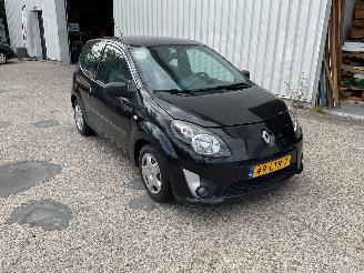 škoda osobní automobily Renault Twingo Airco 1.2 Benzine 2010/6