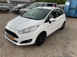 Coche accidentado Ford Fiesta 1.5 Diesel Euro 6 2016/1