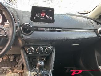 Mazda 2 2 (DJ/DL), Hatchback, 2014 1.5 SkyActiv-G 90 M Hybrid picture 11