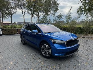 krockskadad bil auto Skoda Enyaq Skoda Enyaq 80 x Loft Camera  4 motion VOL 2023/6