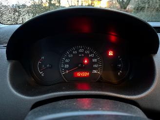 Suzuki Swift 1.3 GLS picture 11