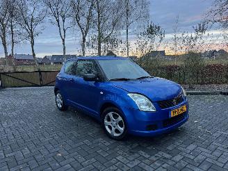 Suzuki Swift 1.3 GLS picture 12