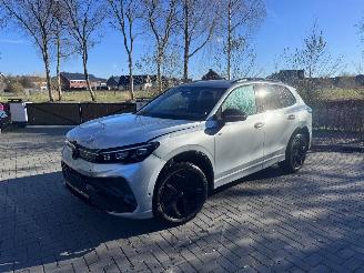 uszkodzony samochody osobowe Volkswagen Tiguan Volkswagen Tiguan 1.5 eTSI DSG R-Line Leder HUD Camera VOL 2024/6