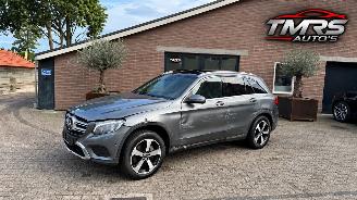 damaged passenger cars Mercedes GLC GLC 250 4MATIC Autom. PANORAMA LEDER Camera VOLL 2018/1