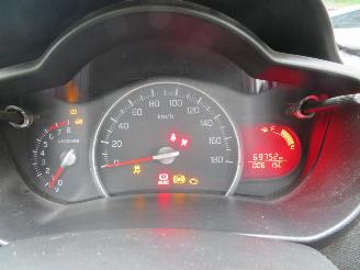 Suzuki Celerio  picture 15
