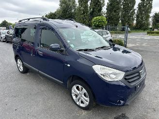 Voiture accidenté Dacia Dokker 5 SEATS 2014/8