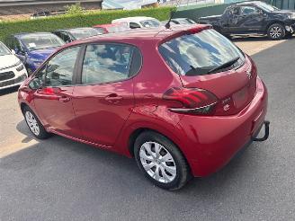 skadebil auto Peugeot 208  2017/7