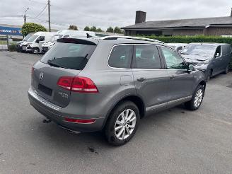 Coche accidentado Volkswagen Touareg 4x4 blue motion dsg automaat 2013/8