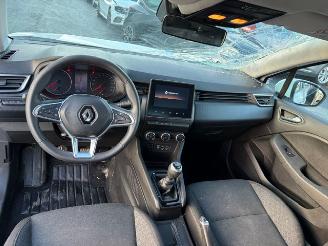 Renault Clio  picture 7