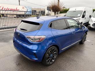 krockskadad bil auto Renault Clio ALPINE 2024/7