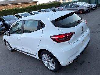skadebil auto Renault Clio  2020/9