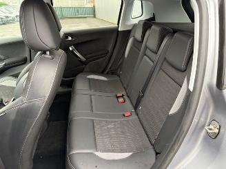 Peugeot 2008  picture 6