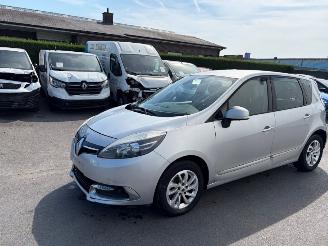 Unfallwagen Renault Scenic  2015/4