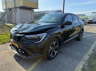 krockskadad bil auto Renault Arkana E-TECH 1.6 Hybrid 145 Techno 2024/2