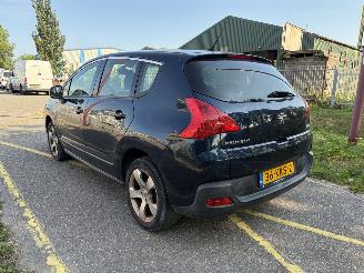 Peugeot 3008 1.6 VTi Première picture 3
