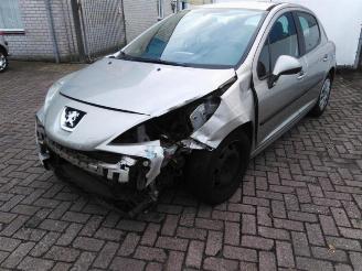 Coche siniestrado Peugeot 207/207+ 207/207+ (WA/WC/WM), Hatchback, 2006 / 2015 1.6 16V 2007/4