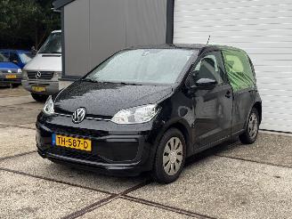 krockskadad bil auto Volkswagen Up! 1.0 BMT Move Up! Facelift NAP! 2018/1