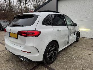 Mercedes B-klasse 180 AMG Panoramadak Origineel NL picture 11