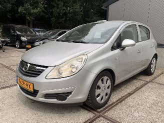 Opel Corsa 1.2-16V Enjoy, automaat picture 2