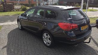 Opel Astra SPORTS TOURER 1.4 Turbo innovation Sports picture 4