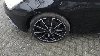 Seat Leon 2.0 |DSG CUPRA 300 PK!| Pano|Virtual|99DKM|Beats!|Super mooie auto! picture 5