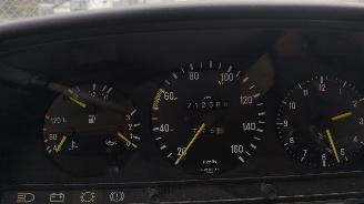 Mercedes 200-280 diesel 200 d loopt super!! picture 14