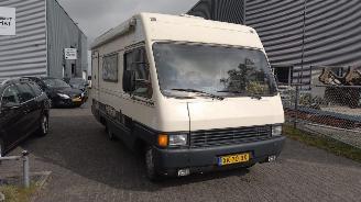 škoda kempování Peugeot Boxer 280G92 2.5 turbo airco 95ps  Weinig schade APK tot 05-2027 rijd goed!! 1989/1