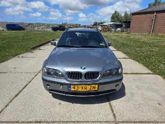 Unfallwagen BMW 3-serie 6 cilinder 2004/1