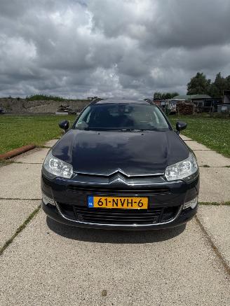 Vaurioauto  passenger cars Citroën C5  2010/1