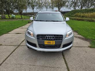 škoda osobní automobily Audi Q7 (QUATTRO PREMIUM) 7 persoons 2007/9
