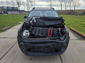 Coche siniestrado Jeep Renegade Renegade (BU), SUV, 2014 2.0 Mutlijet 140 16V 4x4 2015/2