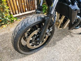 Suzuki Bandit 650 GSF 650 SA met ABS picture 11