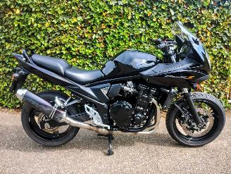Suzuki Bandit 650 GSF 650 SA met ABS picture 2