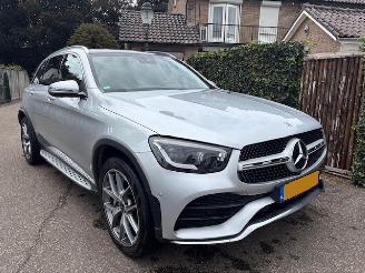 skadebil auto Mercedes GLC AMG 300 4-MATIC PANORAMA LEER VOLL 2020/10
