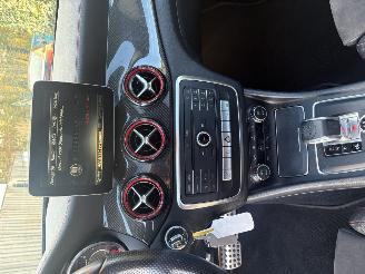 Mercedes AMG CLA  45 AMG  4-MATIC 381 PK AUTOMAAT PANORAMA picture 15