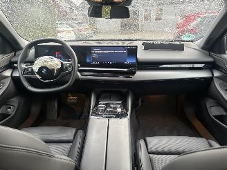 BMW 5-serie 520I EXE 205 PK  SEDAN picture 14