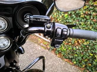 Harley-Davidson  FLHX Street Glide Full Black picture 26