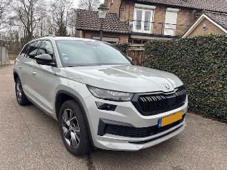 krockskadad bil auto Skoda Enyaq 1.5 TSI Sportline 150 pk 2021/9