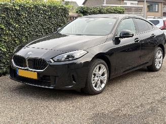 uszkodzony samochody osobowe BMW 2-serie 220 SPORT HYBRID 160 PK AUTOMAAT 2026 2026/2
