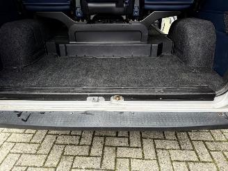 Peugeot Boxer 9 persoons picture 13