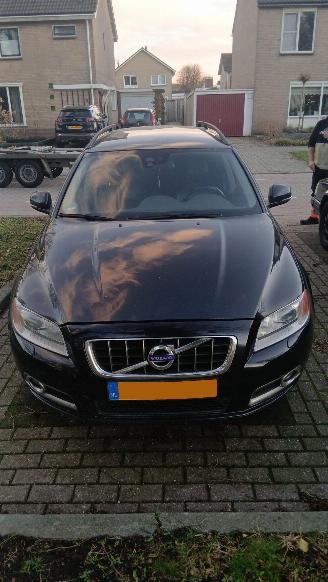 Schadeauto Volvo V-70 1.6 Benzine automaat 2012/1