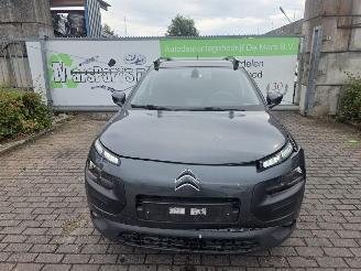 Schadeauto Citroën C4 cactus 1.2 PureTech 82 12V Hatchback 4Dr Benzine 2017/3