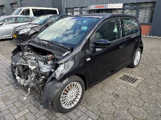 Avarii autoturisme Volkswagen Up!  2014/3