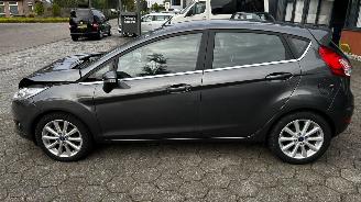 Ford Fiesta  picture 17